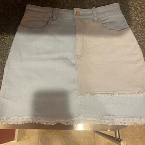 Cute blue Jean skirt 🩵💫